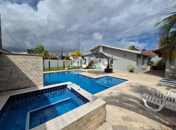 Casa · 134m² · 3 Quartos · 3 Vagas · 
                                Casa com piscina em Peruíbe
                            