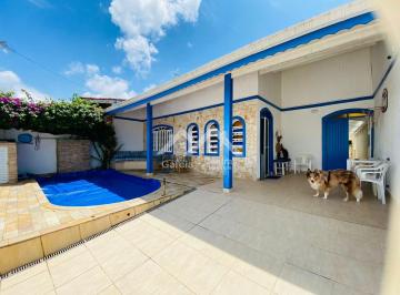 Casa · 150m² · 3 Quartos · 2 Vagas · 
                                Casa lado praia com piscina em Peruíbe
                            