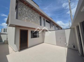 Casa · 80m² · 3 Quartos · 3 Vagas · 
                                Sobrado em Peruíbe
                            