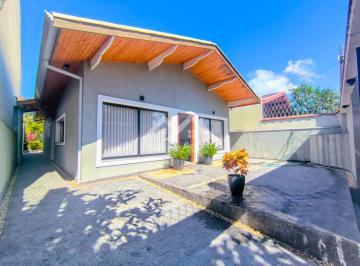 Casa · 250m² · 3 Quartos · 1 Vaga ·
Imperdível oportunidade: Casa à venda em Peruíbe-SP, bairro Oasis.