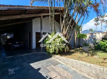 Casa · 4 Quartos · 3 Vagas · Casa à Venda em Peruíbe