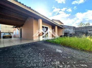 Casa · 162m² · 3 Quartos · 4 Vagas · Casa em Peruíbe