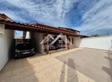 Casa · 194m² · 4 Quartos · 2 Vagas · Casa em Peruíbe