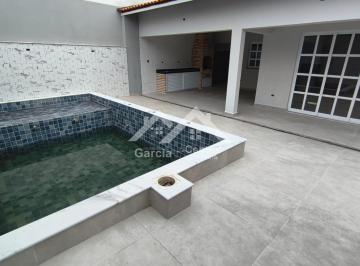 Casa · 331m² · 3 Quartos · 3 Vagas · 
                                Imperdível Residência à Venda em Peruíbe-SP: 3 Quartos, 1 Suíte, 2 