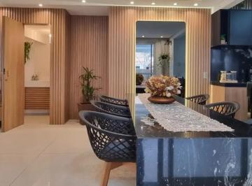 Casa de 2 quartos, Santana de Parnaíba · Belíssima residência para venda ou locação em Santana de Parnaíba, suítes, 160m²