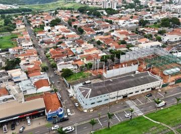 Comercial · 800m² · 12 Vagas · Fragata - Imóvel Comercial - 10 banheiros - em Marília