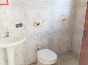 Casa · 210m² · 4 Quartos · 2 Vagas · Casa em Nucleo Habitacional Costa e Silva - Marília, SP