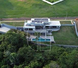 Casa · 530m² · 4 Quartos · 5 Vagas · Casa em Condomínio em Residencial Portal da Serra - Marília, SP