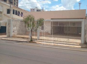 Casa · 250m² · 3 Quartos · 5 Vagas · 📍 Oportunidade Única no Coração de Marília – SP