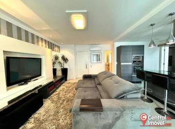 Apartamento de 3 quartos, Balneário Camboriú · Apartamento com 3 suites e 3 vagas de garagem para locação anual em Balneário Camboriú