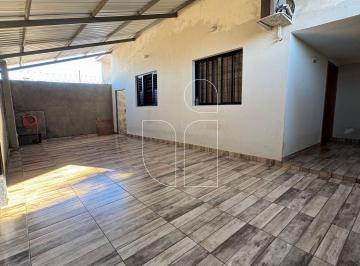 Casa · 181m² · 3 Quartos · 3 Vagas · Palmital - Casa - 3 quartos - 2 banheiros - em Marília