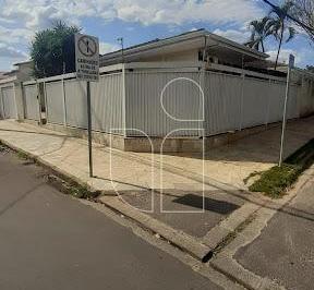 Casa · 500m² · 4 Quartos · Casa incrível para uso residencial ou comercial- Jardim Tangará-  Marília