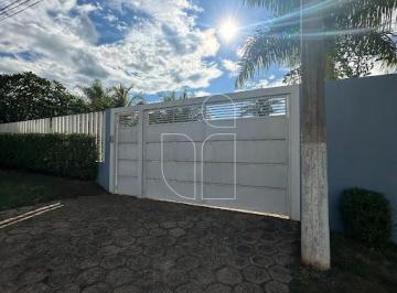 Casa · 200m² · 3 Quartos · 4 Vagas · Casa em Condomínio em Padre Nóbrega - Marília, SP