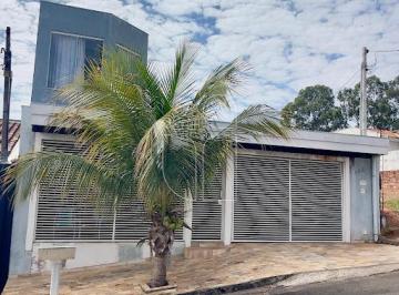 Casa · 193m² · 4 Quartos · Casa em Bairro Jardim Flora Rica  - Zona Leste Marília/Sp