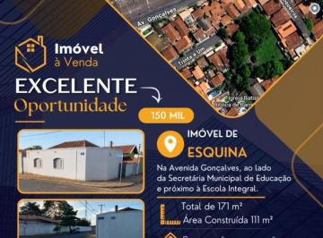 Casa Venda de 4 quartos · Casa à venda em Barretos-SP, de esquina, ao lado da Secretária de Educação.