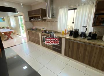 Casa · 200m² · 3 Quartos · 4 Vagas · Casa 3 quartos para Venda Samambaia Norte, Brasília
