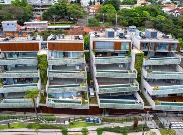 Fachada · Apartamento à venda em Porto Alegre, Três Figueiras, com 3 quartos, 374m²