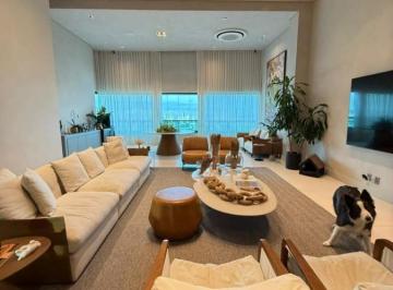 202606031000108459.jpeg · Vendo apartamento, 210m², 4/4, varanda, 4 vagas. Federação.
