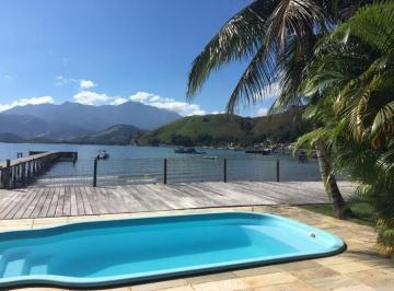 Casa · 280m² · 4 Quartos · Sua nova vida de luxo começa à beira-mar em Angra dos Reis