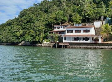 Casa · 382m² · 3 Quartos · Exclusividade à beira-mar: seu refúgio de luxo em Angra dos Reis