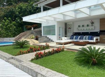 Casa · 821m² · 6 Quartos · Exclusividade à beira-mar, com privacidade e sofisticação absolutas