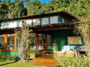 Casa · 140m² · 3 Quartos · Sua residência única à beira-mar em Angra: luxo, exclusividade e natureza integrados