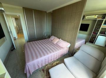 Apartamento de 3 quartos, Brasília · Apartamento 3 Quartos com Vista Livre e Suíte na SQS 302 Asa Sul