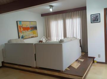 Casa · 212m² · 4 Quartos · Casa comercial no EStreito