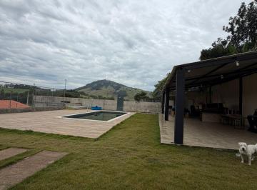 Rural · 1000m² · Seu Refúgio dos Sonhos: Chácara com 1.000m² em Meio à Natureza!