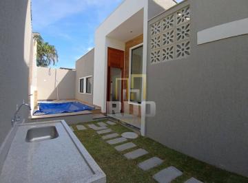 de1309c82d69b22e14a1570d43633e443137508a · Casa linear independente à venda em Rio das Ostras com 3 quartos e piscina!