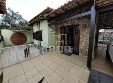 Imobiliária Rio das ostras · Casa com 3 quartos próximo ao Centro de Rio das Ostras