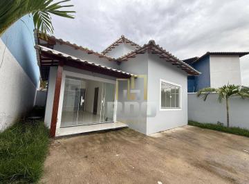 1590e704f027cc3153c4e128334e9109b929b380 · Linda casa de 3 quartos com quintal no Residencial Rio das OStras