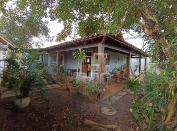 6f4cd8d8b4ee5686a12f6134d8cdfddfb0c5bd84 · Casa independente de esquina à venda em Rio das Ostras no Terra firme, Rio das Ostras