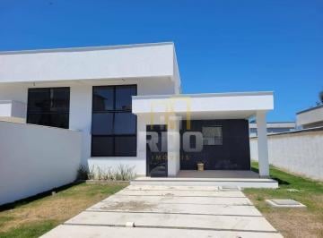 3dbc4024b271054d8489cfc362295ecfac48d18b · Linda casa linear em Rio das Ostras no Verdes Mares, 3 quartos!