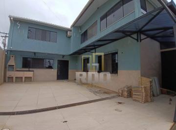 e0c1576a0c36306a7ac07843e81ec33cf7a14e55 · Casa duplex à venda com 3 quartos em Rio das Ostras no Village!