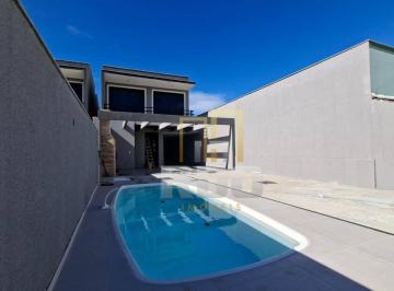 3a2ea73be1b1a746d7d865e16adf4936eb1bed86 · Linda casa à venda no Bosque Beira Rio com deck, 3 suítes, piscina e área gourmet!