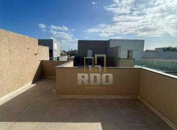 7ccfaa4fe67eb530fbd5f93aa858b96f0e3968db · Triplex vista mar em Rio das Ostas à venda no Cidade Praiana com 2 suítes e lindo terraço!