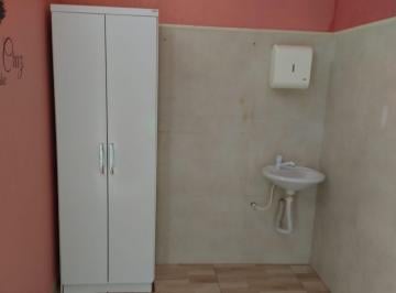 Comercial en Venda de 4 quartos Jardim Julieta · Imóvel com 02 Casas + 02 Salões Comercial + 174 m² de terreno livre