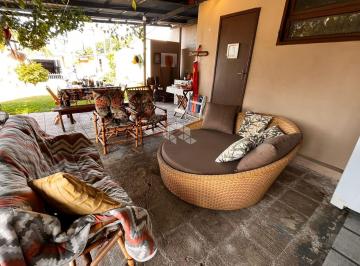 Casa · 367m² · 5 Quartos · Casa com 5 quartos/dormitórios no bairro Ipiranga, em São José - SC