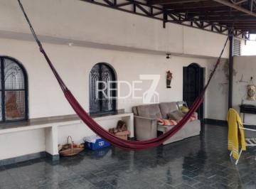 Casa · 200m² · 5 Quartos · 4 Vagas · Imperdível oportunidade: Casa de 5 quartos com 2 suítes e 4 vagas de garagem em São Bernardo, Campin