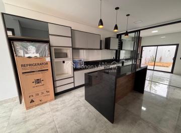 Casa · 135m² · 3 Quartos · 4 Vagas · Casa a venda com 3 suítes no condomínio Terras da Estância em Paulínia, SP