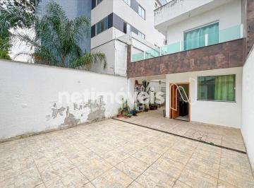 Casa · 400m² · 4 Quartos · 3 Vagas · Casa geminada de 2 pavimentos, localizada no Planalto em excelente localização.