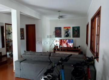 Casa · 270m² · 3 Quartos · 3 Vagas · Casa Condomínio em São José dos Campos