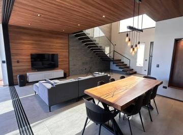 Casa · 250m² · 3 Quartos · 2 Vagas · Oportunidade - Casa em Condomínio - Bairro Floresta - Reserva Rudá - 3 Dormitórios - 216m².