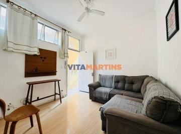 Apartamento · 48m² · 2 Quartos · 1 Vaga · Apartamento de 2 quartos à venda localizado à 700 metros da Praia do Forte em Cabo Frio - Por R$ 460