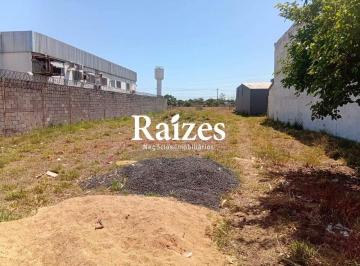 Terreno · 847m² · Terreno comercial imperdível no Bairro Novo Mundo!
