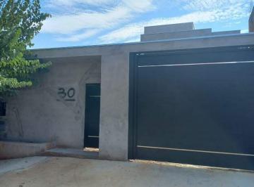 Casa · 194m² · 2 Quartos · 4 Vagas · Casa com 2 quartos, 2 suítes e 4 vagas à venda no Terras de Santa Bárbara em Santa Bárbara d'Oeste 