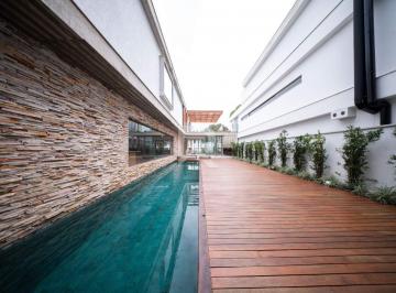 Casa · 549m² · 4 Quartos · 4 Vagas · Casa com Jardim, 4 suítes 4 Vagas à venda, 549 m² - Campo Comprido - Curitiba/PR