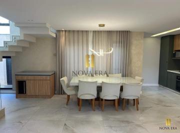 Casa de 3 quartos, Curitiba · Casa Sobrado Semimobiliado em Condomínio no Ahú/Bom Retiro! 3 suítes. 2 vagas. 189m² privativos.
