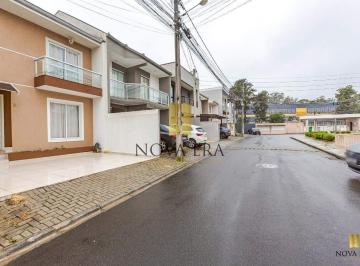 Casa · 100m² · 3 Quartos · 2 Vagas · Sobrado com quintal, 3 quartos, 2 vagas, em condomínio no Pinheirinho